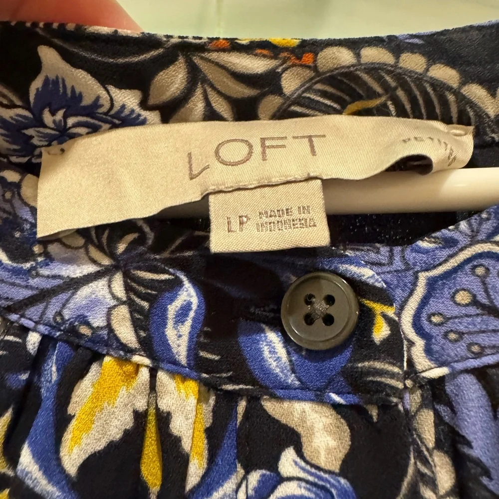 Loft Navy Floral Dress - Picture 3 of 4